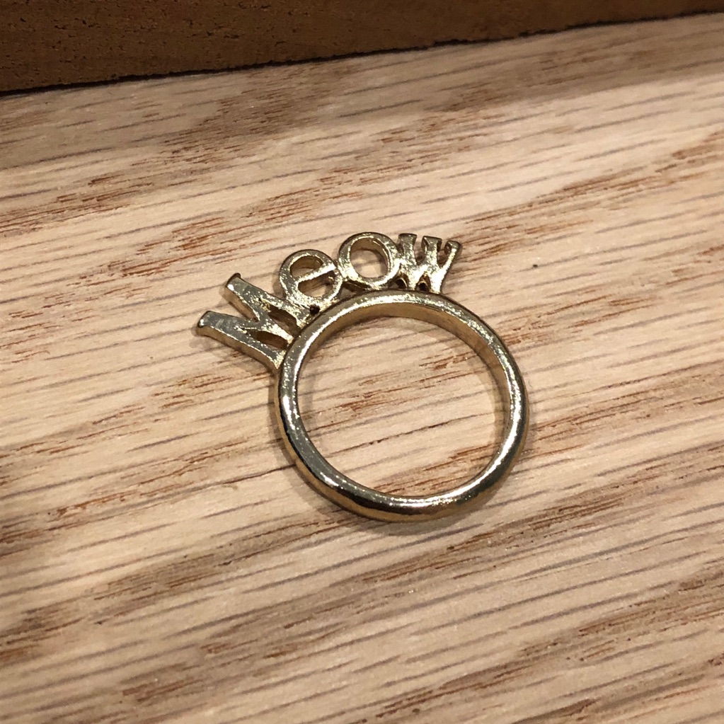 Modcloth Meow Cat Ring 18$